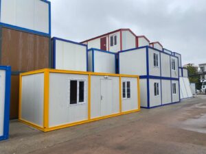 prefabrik-konteyner-ev-fiyatlari-ve-modelleri-300x225 Prefabrik Konteyner Yapımı